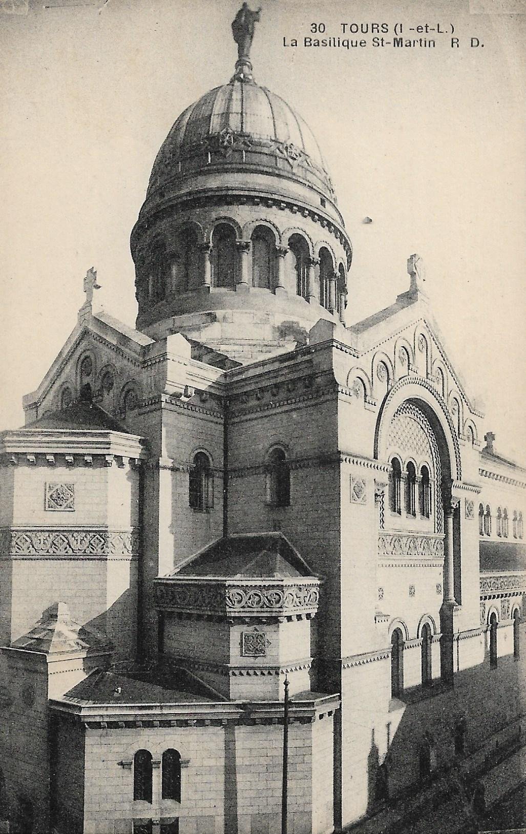 /France/FR_place_1903-1938_TOURS (I-et-L.) La Basilique St-Martin.jpg